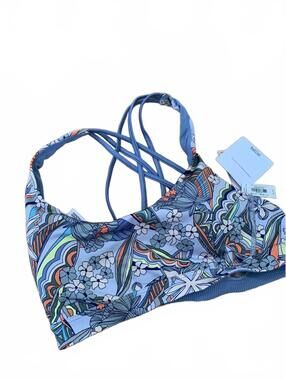 NWT Victoria Sport Floral Pattern Sports Bra with Crisscross Back Straps